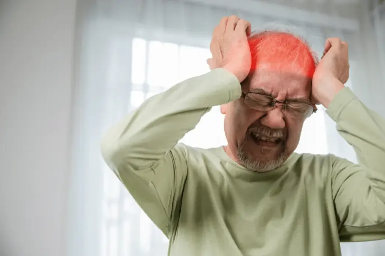 Headache Misdiagnosis in Panchkula – Dr. Anurag Explains